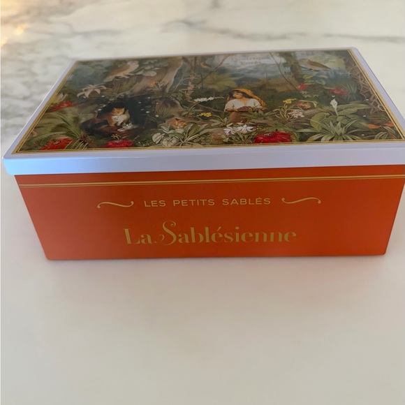 Decorative tins - Picture 9 of 10